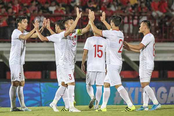 Việt Nam, Indonesia, Bùi Tiến Dũng, ĐTVN, kết quả Việt Nam vs Indonesia, vòng loại World Cup 2022