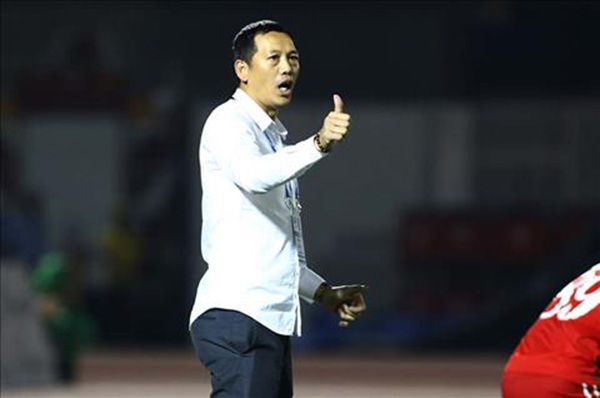 SLNA, Nguyễn Đức Thắng, V-League 2019, SLNA vs Quảng Nam, sai lầm của trọng tài, kết quả V-League 2019