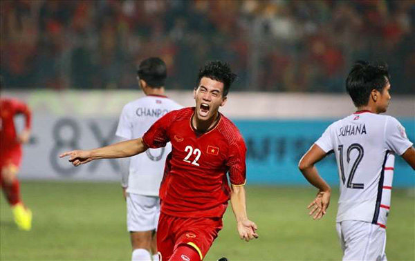 Việt Nam vs UAE, Việt Nam, UAE, vòng loại World Cup 2022, Tiến Linh, Đặng Phương Nam đánh gia