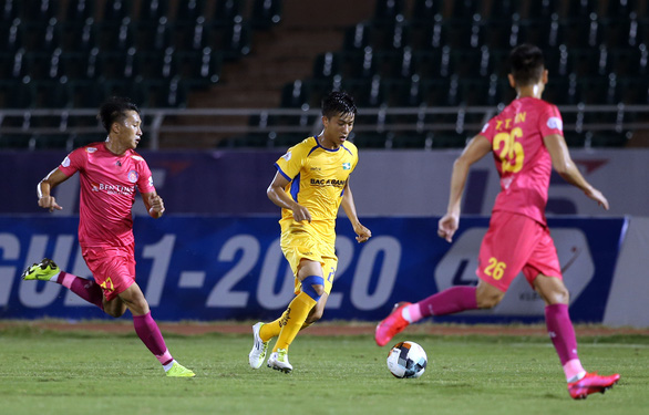 park hang seo phan van duc slna v-league 2020