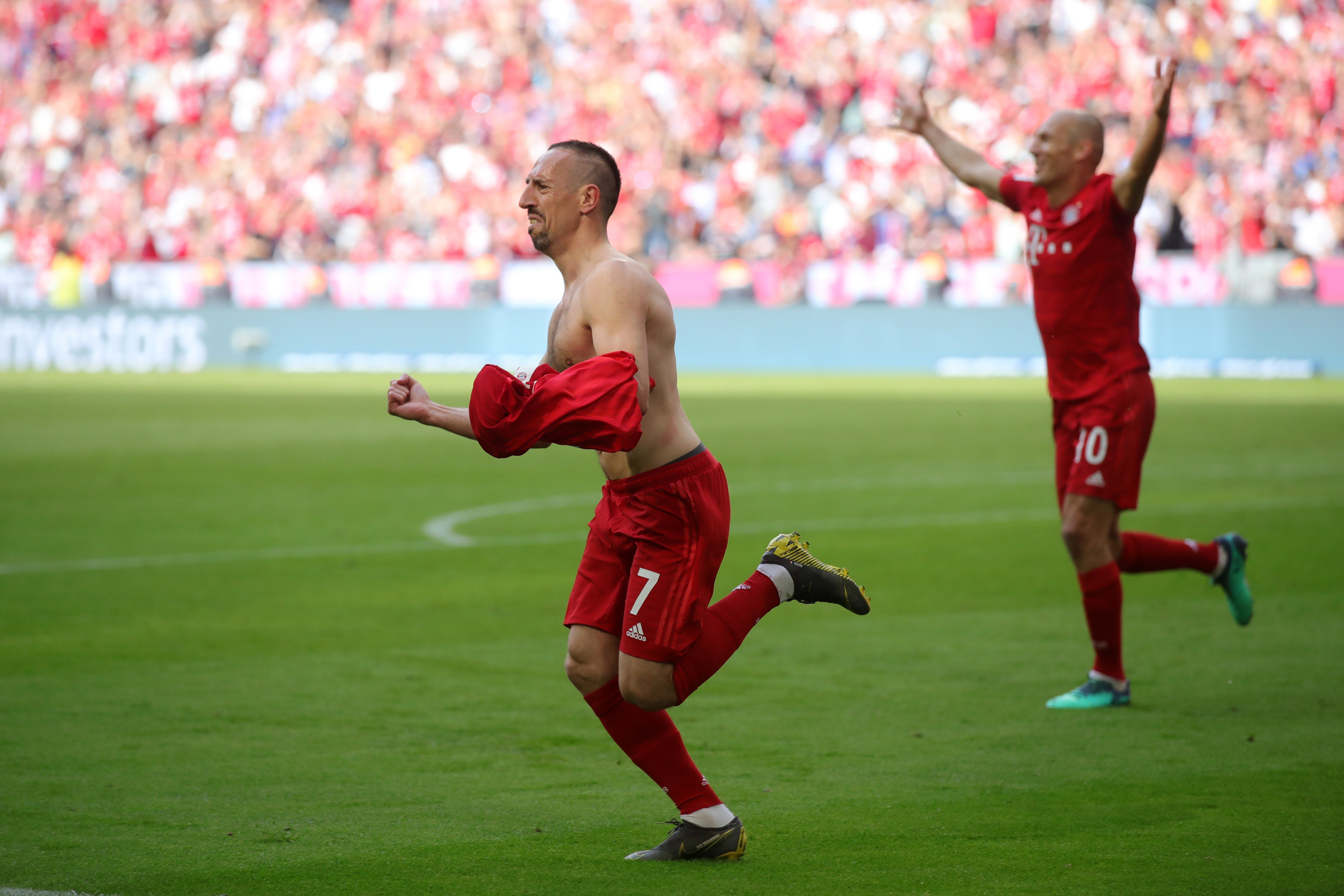 Bayern vs Frankfurt, Gladbach vs Dortmund, kết quả Bayern vs Frankfurt, kết quả Gladbach vs Dortmund, kết quả Bundesliga, Bayern vô địch Bundesliga, bayern, dortmund