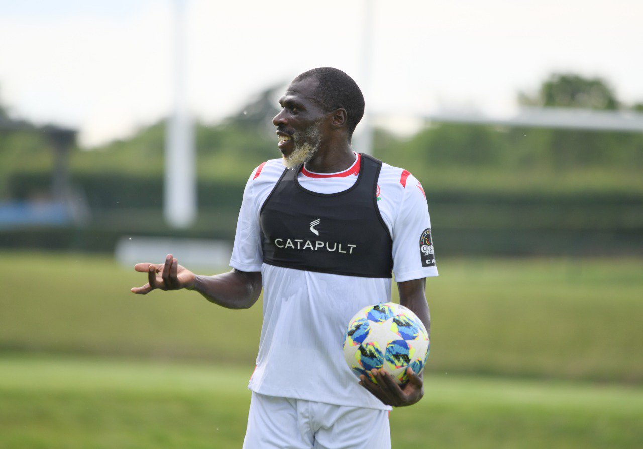 Joash Onyango, cầu thủ già như ông lão, cầu thủ 26 già như 62 tuổi, cầu thủ Kenya, CAN Cup