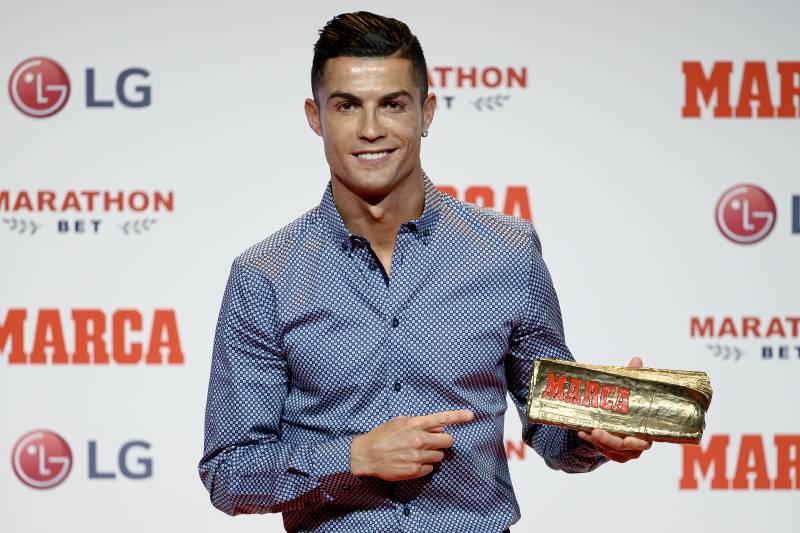 Ronaldo, Real Madrid, Manchester, MU, Ronaldo nhận danh hiệu cao quý, Ronaldo nhớ Madrid và Manchester, Juventus