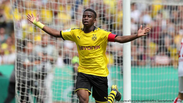 Youssoufa Moukoko, Dortmund, cầu thủ 14 tuổi, Cầu thủ 14 tuổi của Dortmund ghi 6 bàn trong trận ra mắt, U19 Dortmund