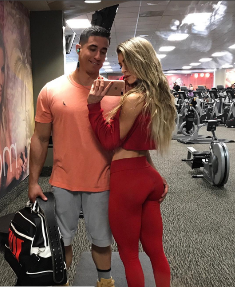 Cặp đôi phòng gym tập gym, vòng 3, phòng gym, huấn luyện viên