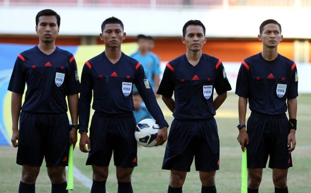 Indonesia,bóng đá Indonesia,ĐT Indonesia,trọng tài Indonesia
