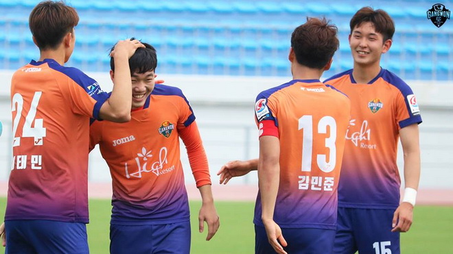 Gangwon FC vs Seongnam FC, Lương Xuân Trường, Xuân Trường,R-League 2017, Gangwon FC,gangwon