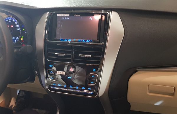 Hệ thống giải trí trên xe Toyota Vios 2020