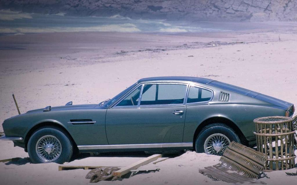 007 va nhung mau xe aston martin