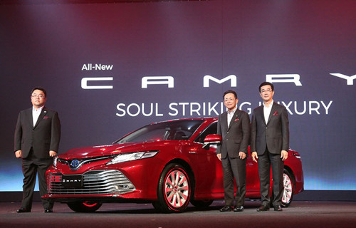 Toyota Camry 2019