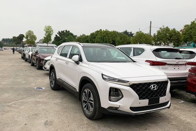 Hyundai Santa Fe 2019, Hyundai Santa Fe 2019 về đại lý, Hyundai Santa Fe 2019 sắp ra mắt,