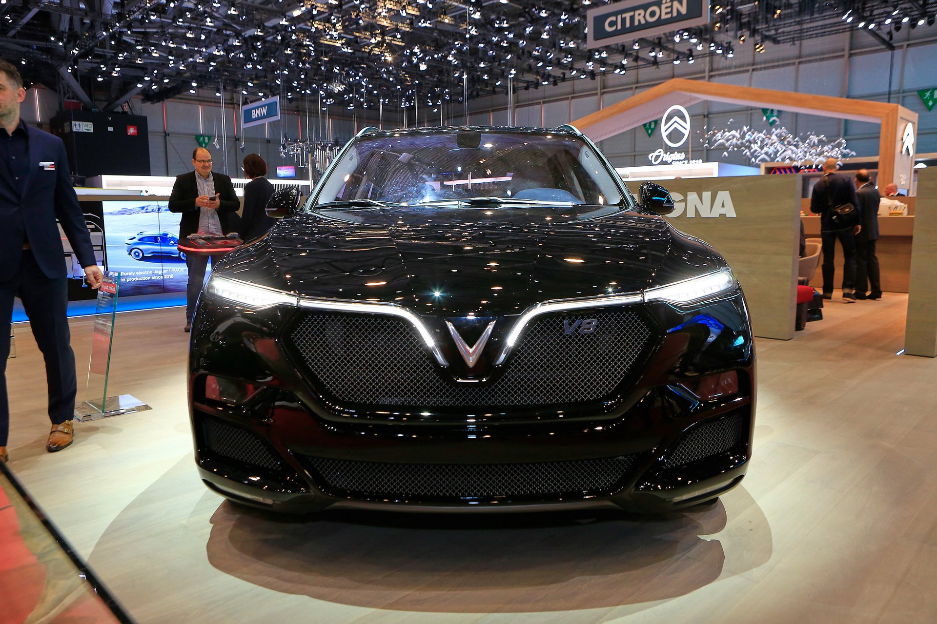 VinFast Lux V8, Geneva Motor Show 2019, Xe VinFast tại Geneva Motor Show,