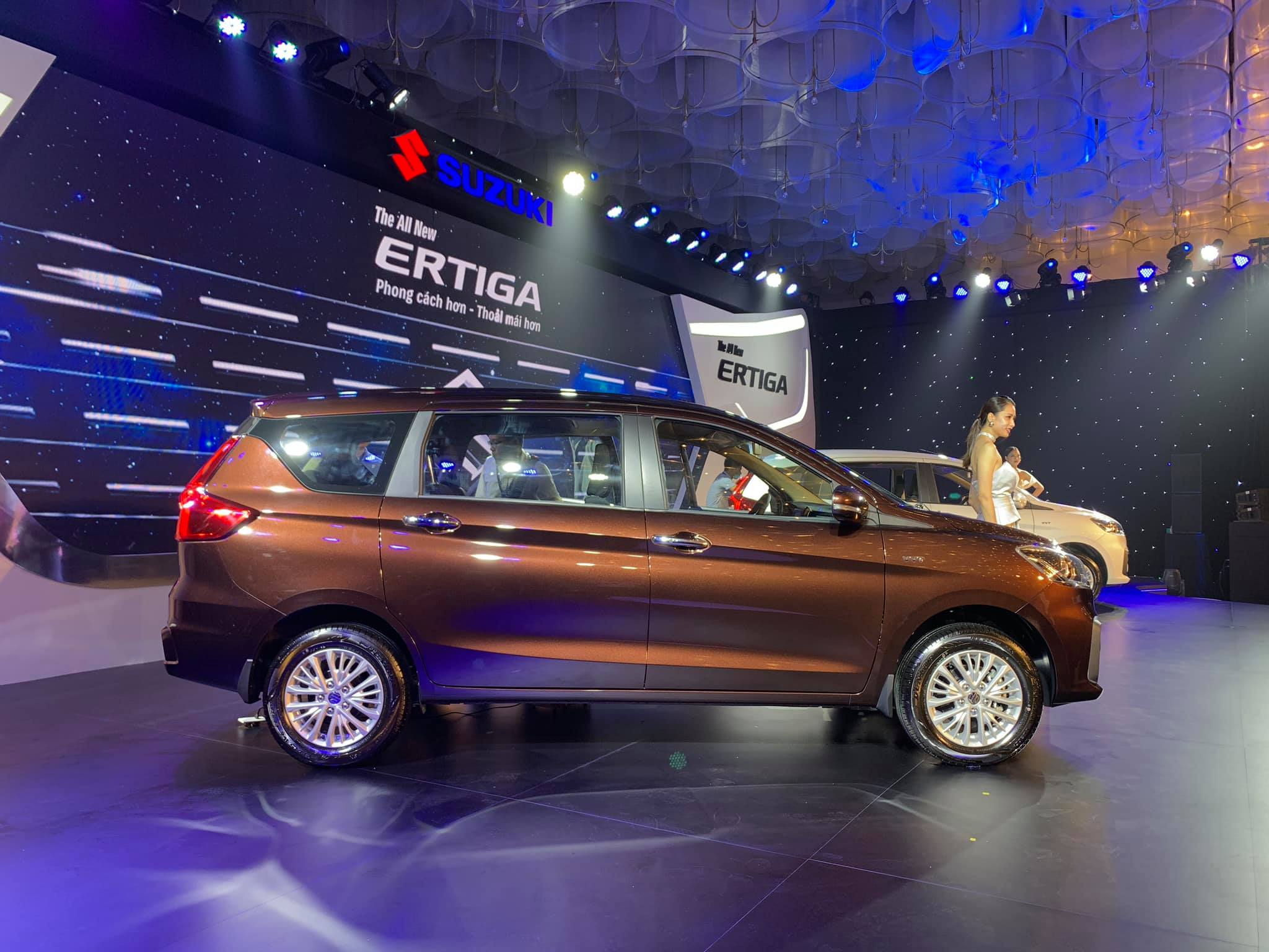 Suzuki Ertiga 2019, Suzuki Ertiga bản nâng cấp, giá xe Suzuku Ertiga, Suzuki Ertiga giá bao nhiêu, Suzuki Ertiga ra mắt,