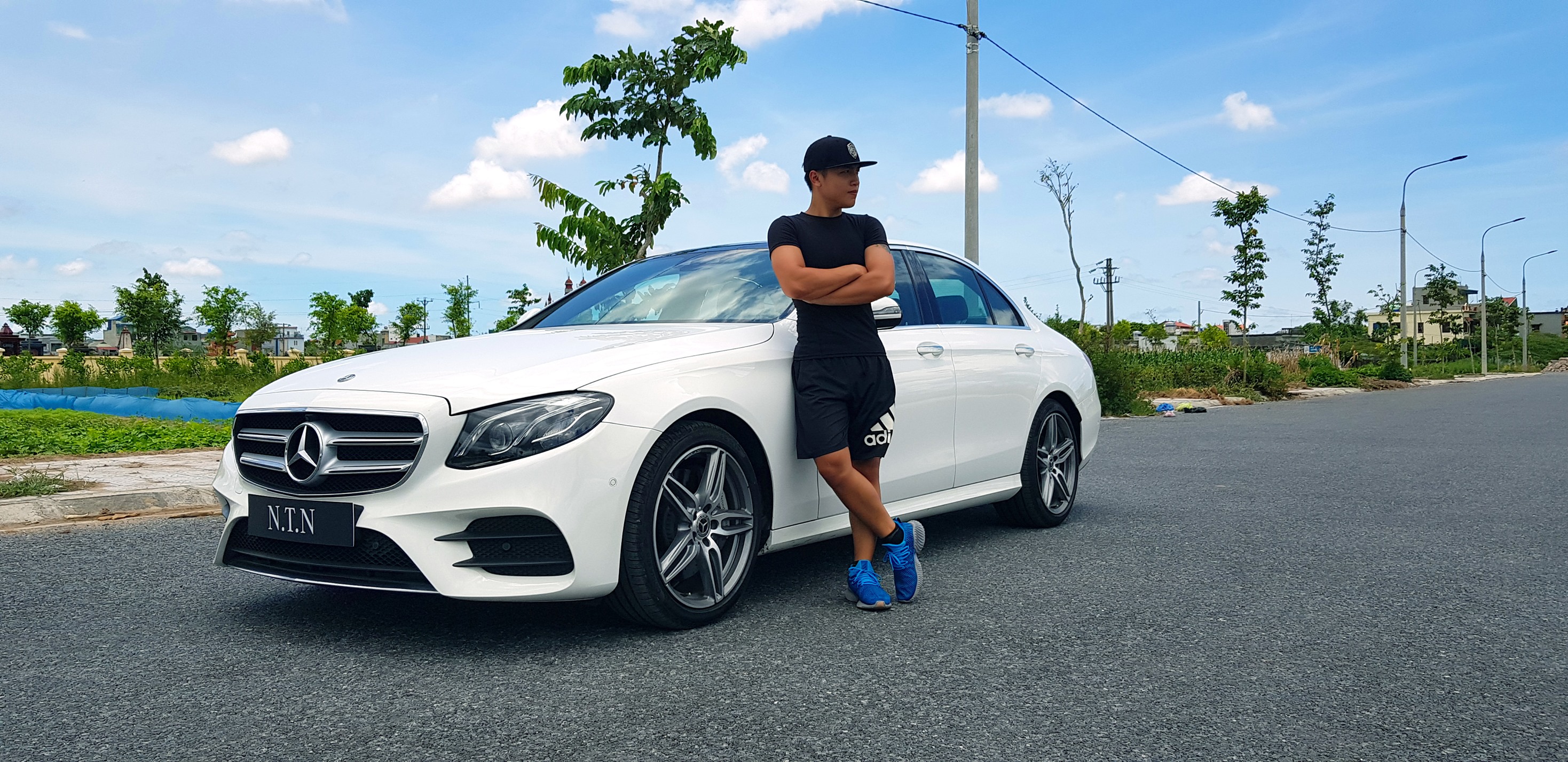 Youtuber NTN, Nguyễn Thành Nam, NTN mua xe, Mercedes-Benz E 350 AMG, NTN mua Mercedes-Benz E 350 AMG,