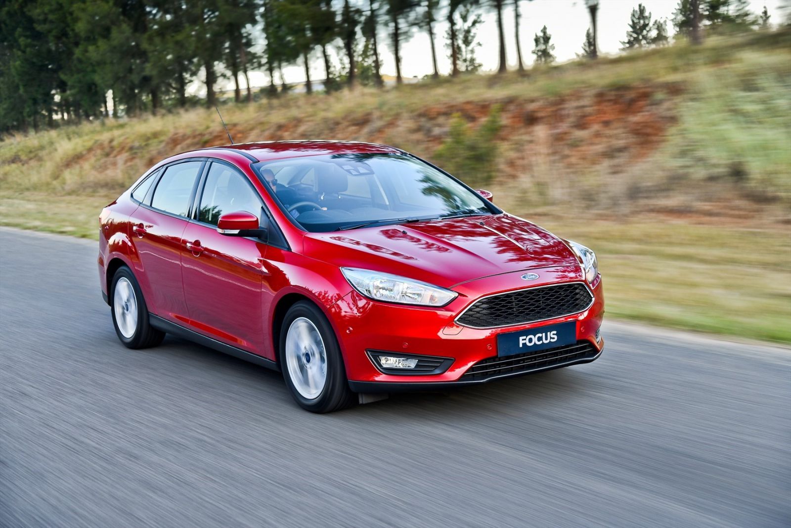 Ford Focus, Ford Focus ngừng sản xuất tại Việt Nam, Vì  sao Ford Focus ngừng sản xuất, giá xe Ford Focus, chi tiết xe Ford Focus,