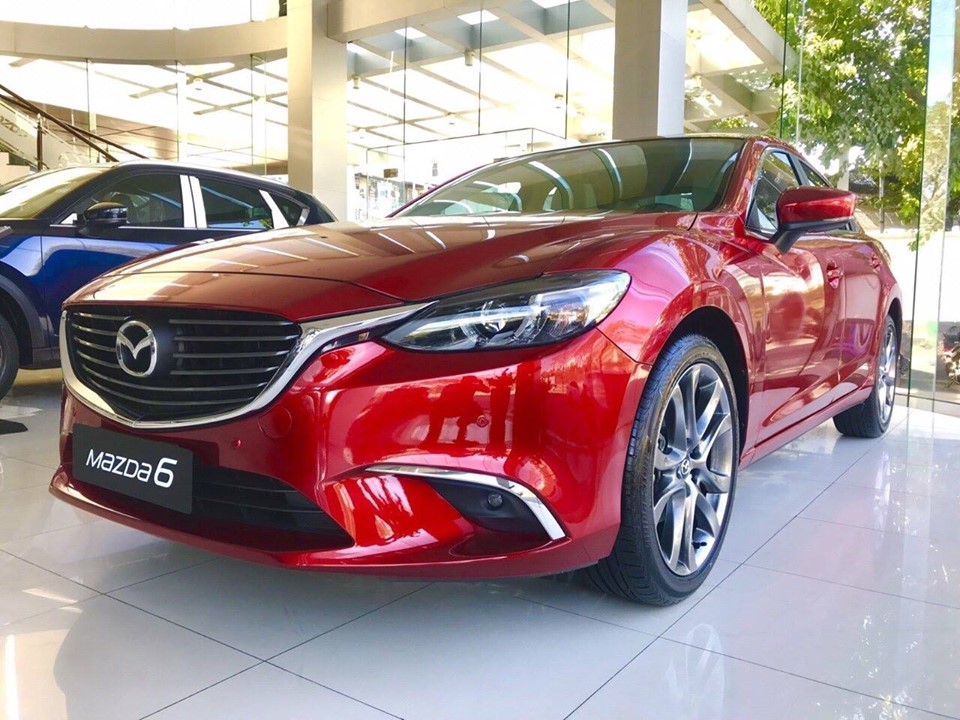 Giá xe Mazda 6 giảm hơn 60 triệu đồng, tiệm cận xe hạng C