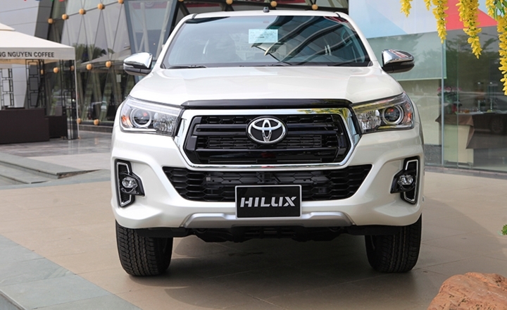 Giới thiệu về các phiên bản của Toyota Hilux 2019