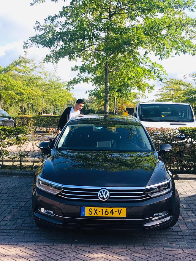 Doan van hau nhan o to rieng Volkswagen Passat