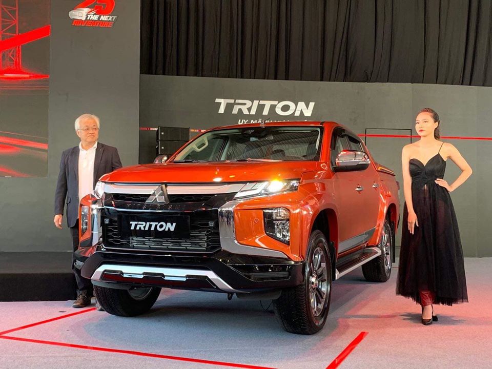 Đánh giá Mitsubishi Triton 2020  có gì trội hơn Ford Ranger