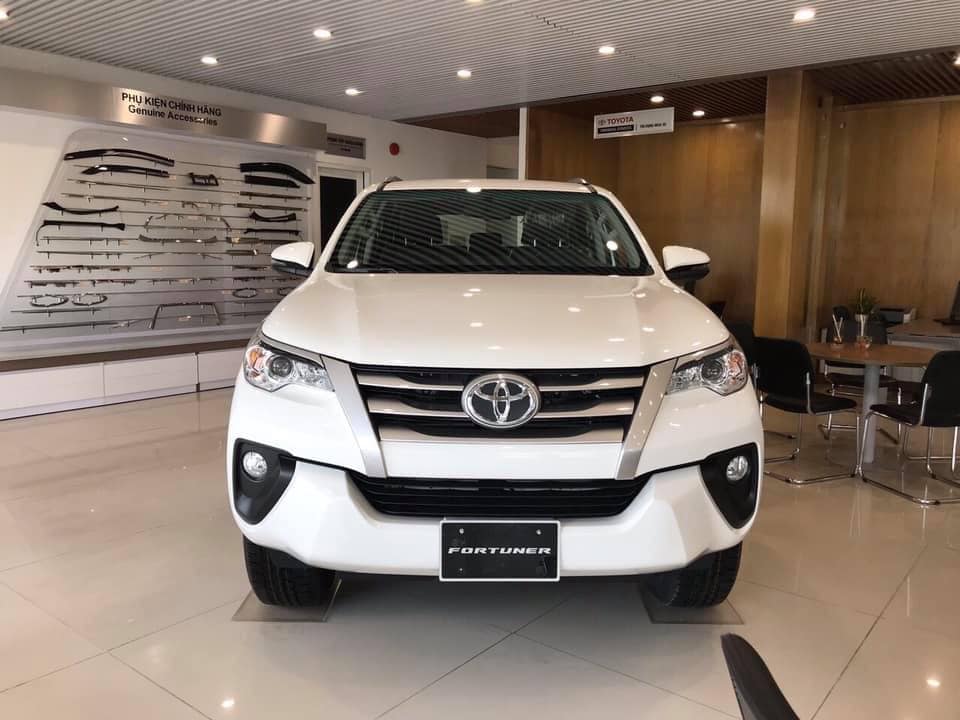 gia xe Toyota Fortuner