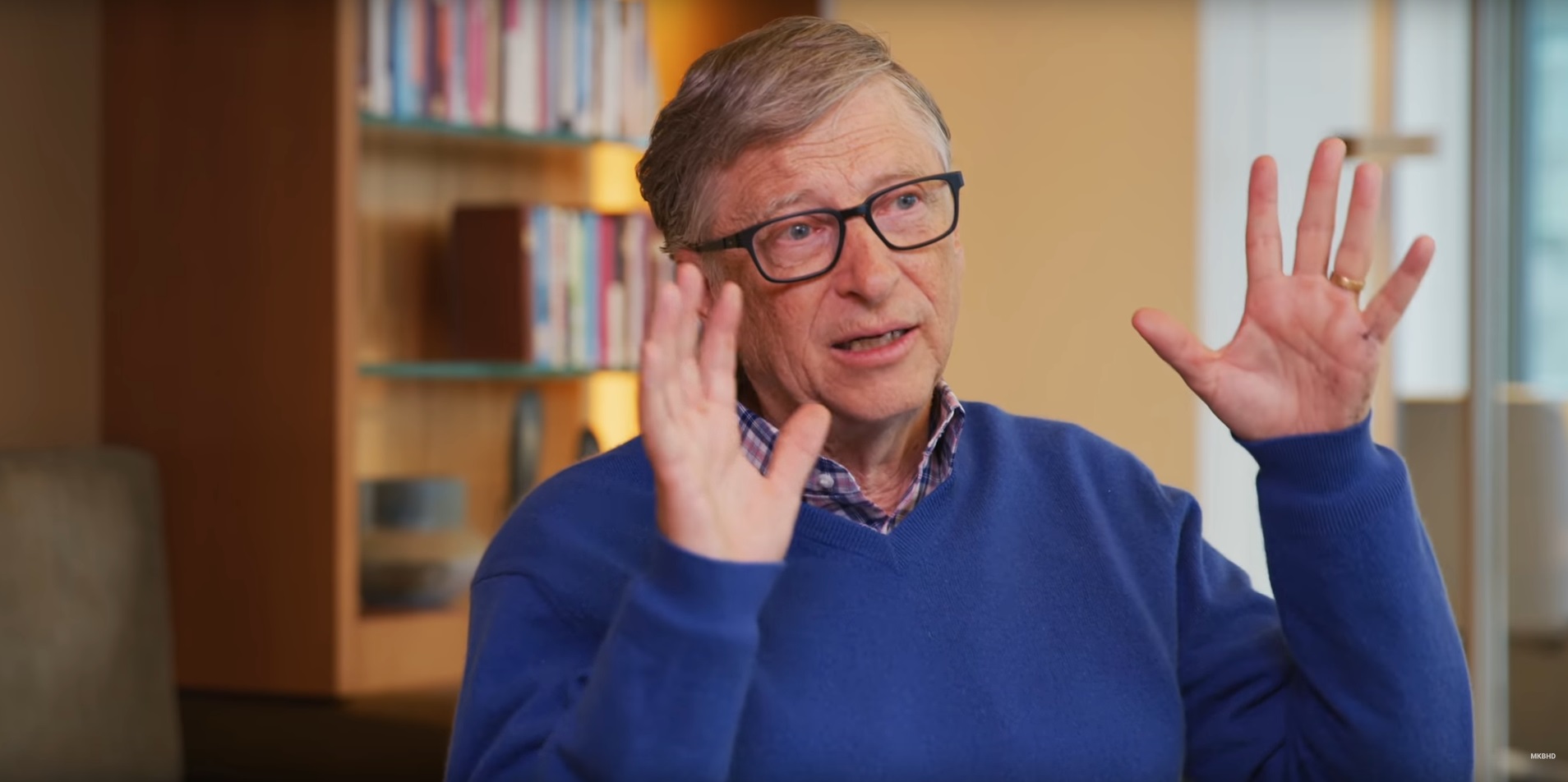 Bill Gates mua Porsche Taycan