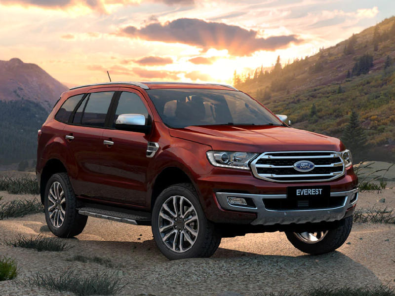 gia xe Ford Everest 2020