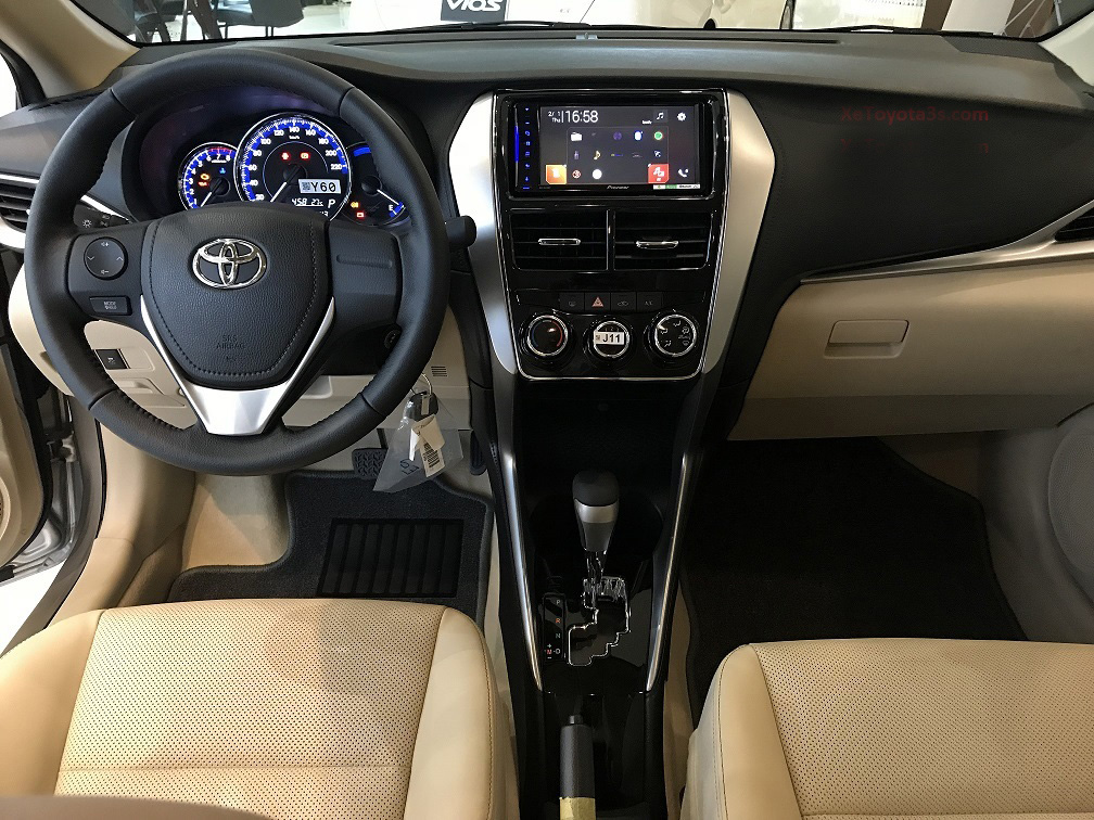 Nội thất Toyota Vios E CVT 2020