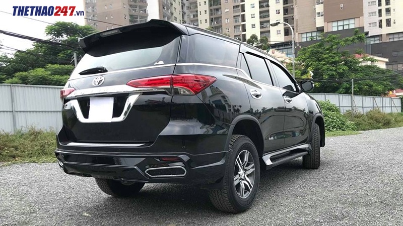 Fortuner độ Lexus 570