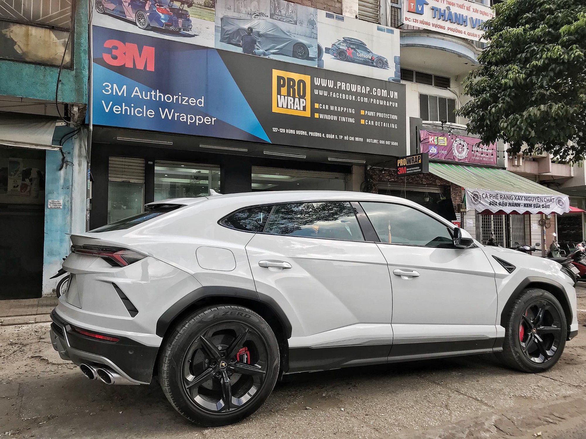 minh nhựa, lamborghini urus, siêu xe