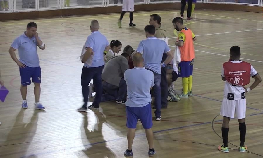 Futsal, Fabio Mendes, Mendes, Futsal bồ đào nha, đột tử trên sân, futsal die, tin buồn bóng đá, tin bong da
