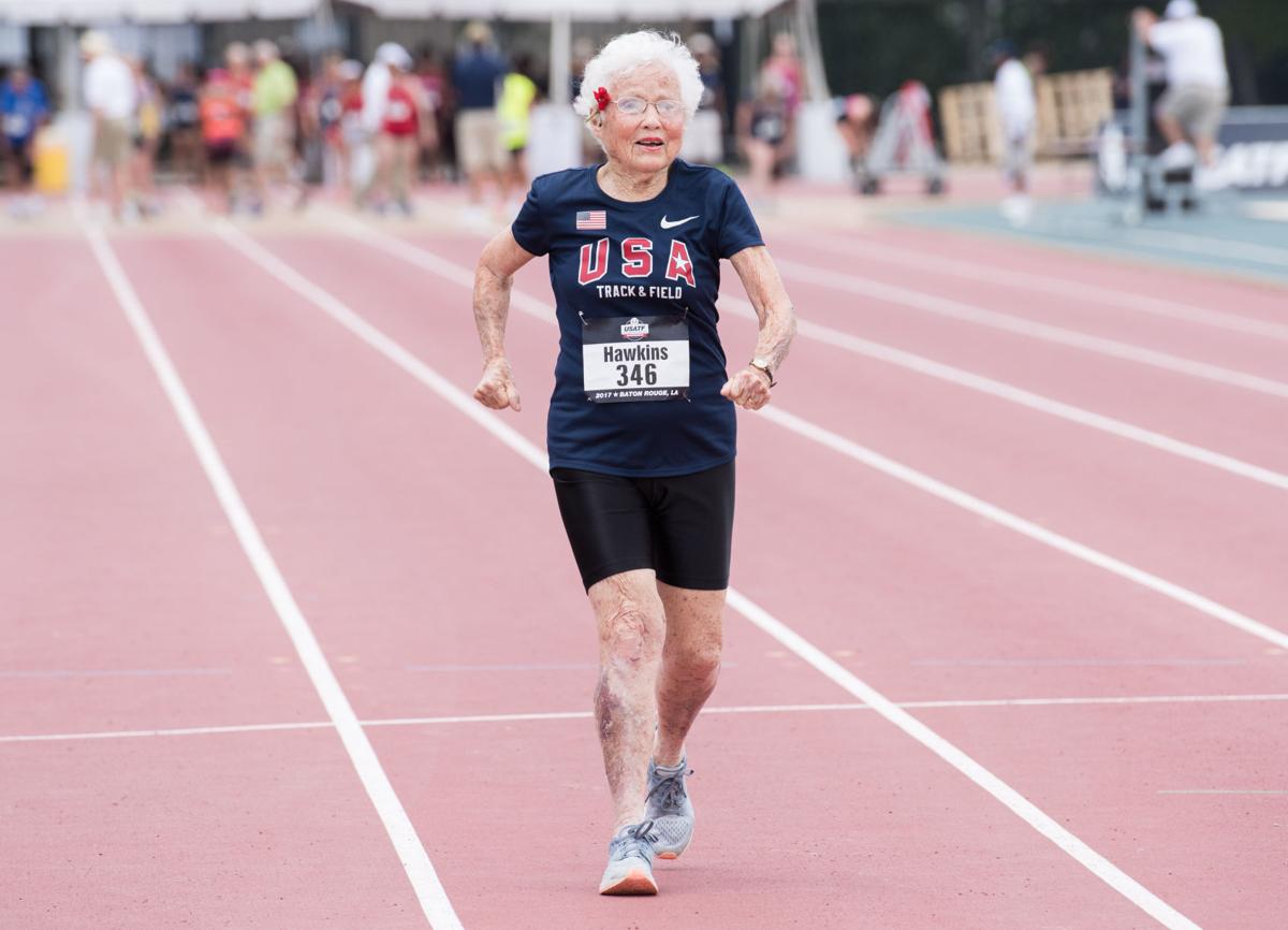 tin thể thao, tin tức thể thao, thể thao, thể thao 24h, cụ bà 103 tuổi, Hawkins, julia hawkins, điền kinh