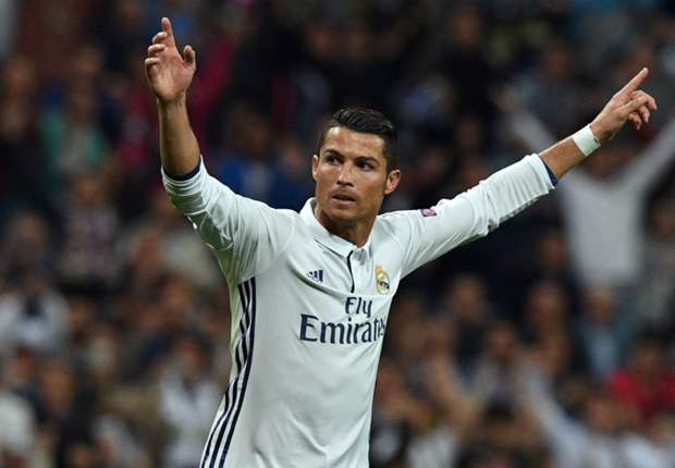 Shanghai Shenhua sẵn sàng trả Ronaldo 100 triệu euro mỗi năm