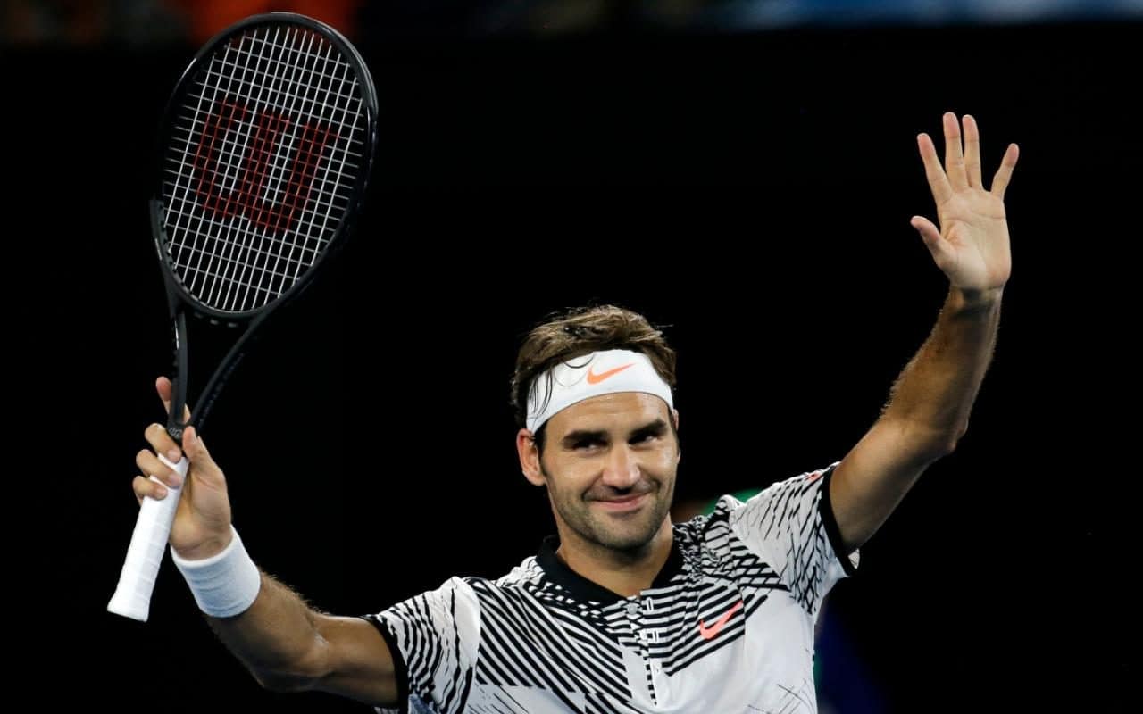 Federer khởi đầu như mơ ở Australian Open