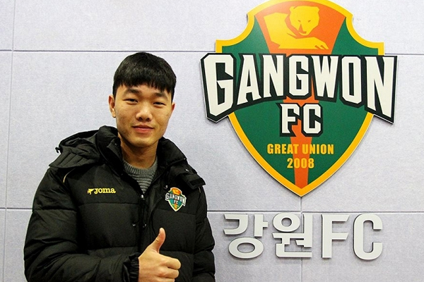 Gangwon, K-League Classic, tin tuc Xuan Truong, HAGL, con trai Busan