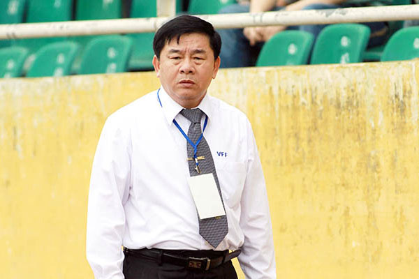 bau Duc, Long An, trong tai V-League, VFF, V-League 2017, tin tuc V-League 2017, Nguyen Van Mui