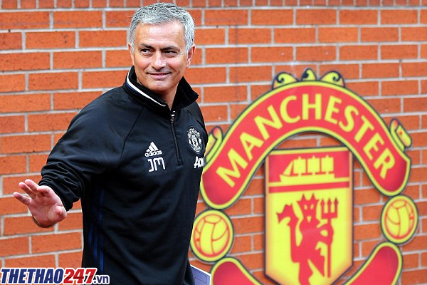 HLV Mourinho tự đặt cho mình biệt danh 'Người bình tĩnh' tại Man Utd