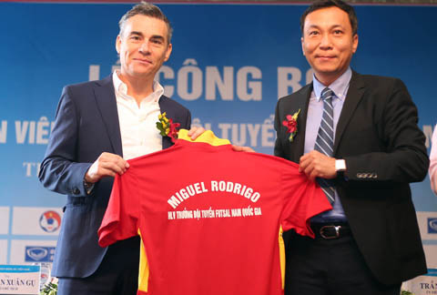 HLV Miguel Rodrigo tự tin đưa ĐT Futsal Việt Nam trở lại World Cup