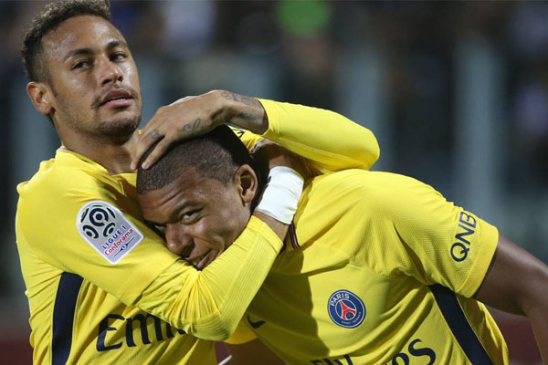 Vì Neymar và Mbappe, PSG có thể bị loại khỏi Champions League