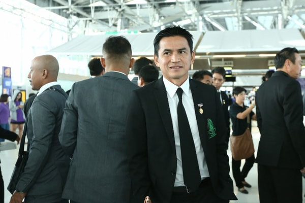 Kiatisak nhận lương khủng tại CLB đại gia Persib Bandung