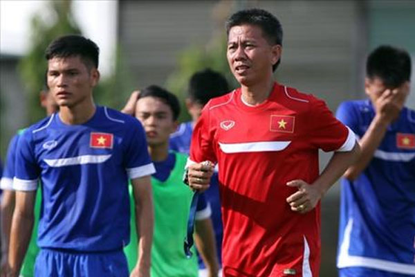 Văn Hậu không thể lên tuyển U19 Việt Nam
