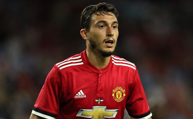 Darmian không còn nằm trong kế hoạch của HLV Mourinho