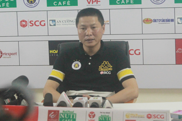 HLV Chu Đình Nghiêm chia sẻ sau trận đấu
