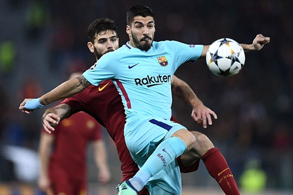 Barca thất bại muối mặt trước AS Roma