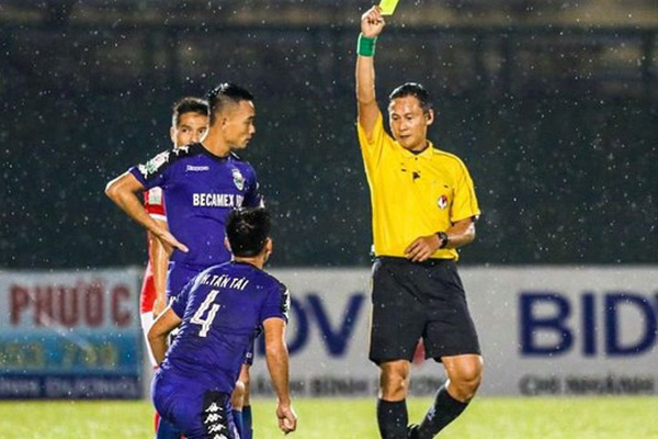 bóng đá Việt Nam, V-League, tin tức V-League, VFF công bố hàng loạt án phạt sau vòng 22 V-League