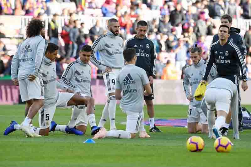 Các cầu thủ Real Madrid khởi động trước trận Siêu kinh điểntruc tiep Barca vs Real Madrid, link xem Barca vs Real Madrid, xem truc tiep Barca vs Real Madrid, Barca vs Real Madrid