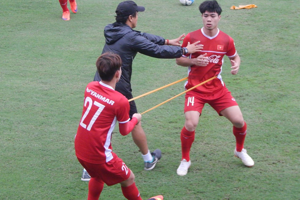 AFF Cup, tin tức AFF Cup, ĐT Việt Nam, bóng đá Việt Nam, Park Hang Seo, Việt Nam đấu giao hữu