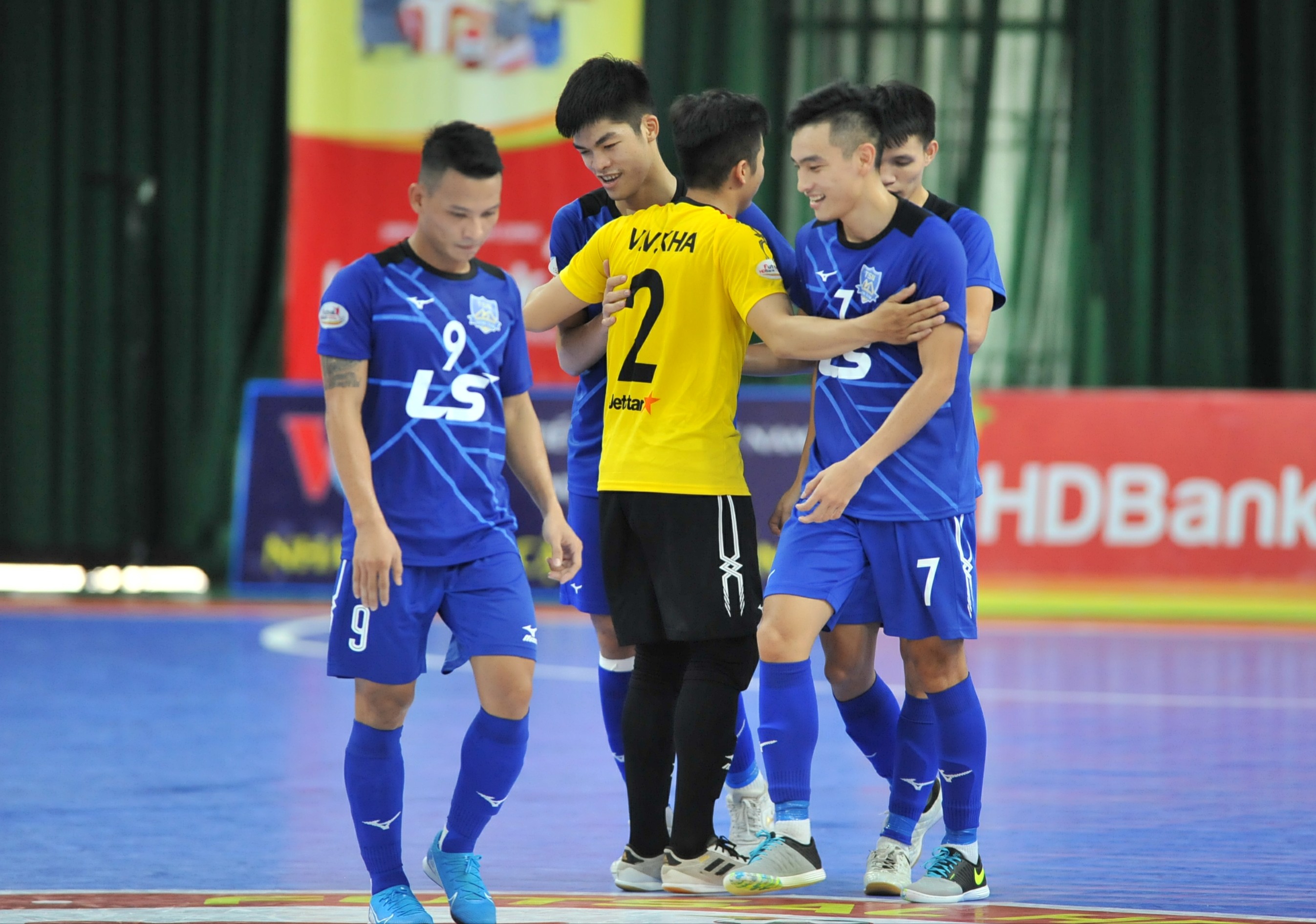 Thái Sơn Nam, Sahako, futsal Khánh Hòa, HLV Phạm Minh Giang, VĐQG futsal