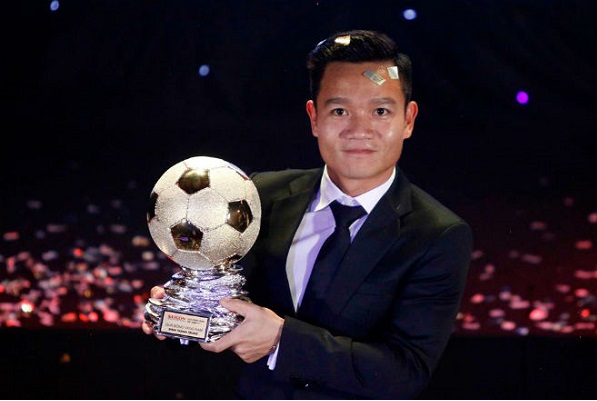 Đinh Thanh Trung, Qbv 2017, đt việt nam, aff 2018, bóng đá việt nam