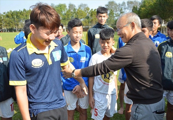 Minh Vương, Park Hang Seo, U23 Việt Nam, Tuấn Anh, HAGL, Ryan Giggs, tin bóng đá Việt Nam