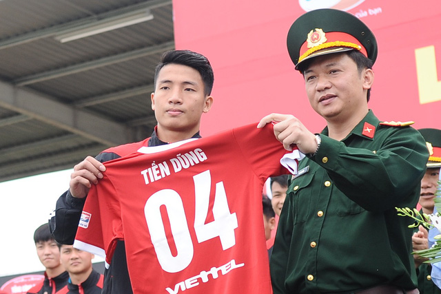 trung vệ Bùi Tiến Dũng, U23 Việt Nam, Viettel, bóng đá Việt Nam, Bùi Tiến Dũng U23